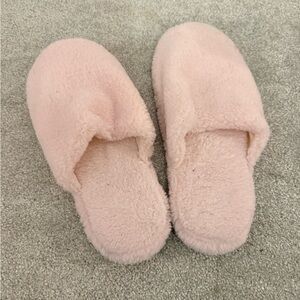 Cozy Pink Women's Slippers